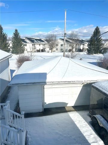 105 Rondelay Drive, Cheektowaga, NY 14227