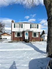 105 Rondelay Drive, Cheektowaga, NY 14227