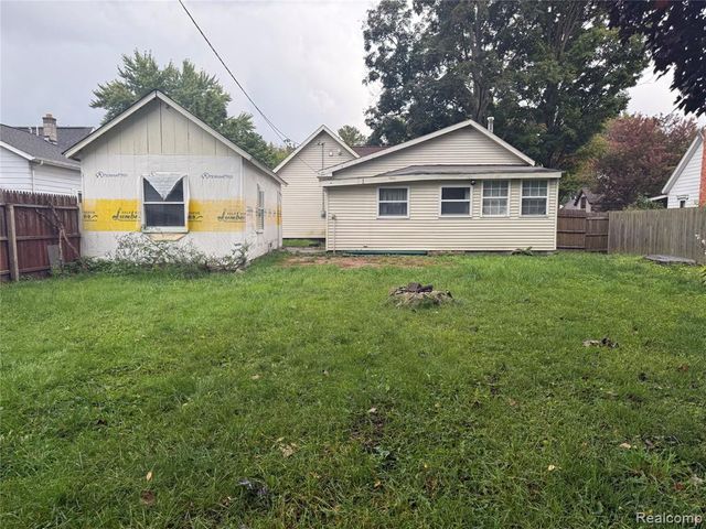 140 Alexander Street, Caro, MI 48723