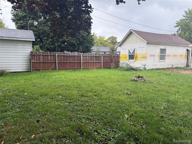 140 Alexander Street, Caro, MI 48723