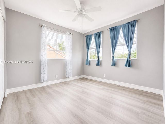 963 Falling Water Road, Weston, FL 33326