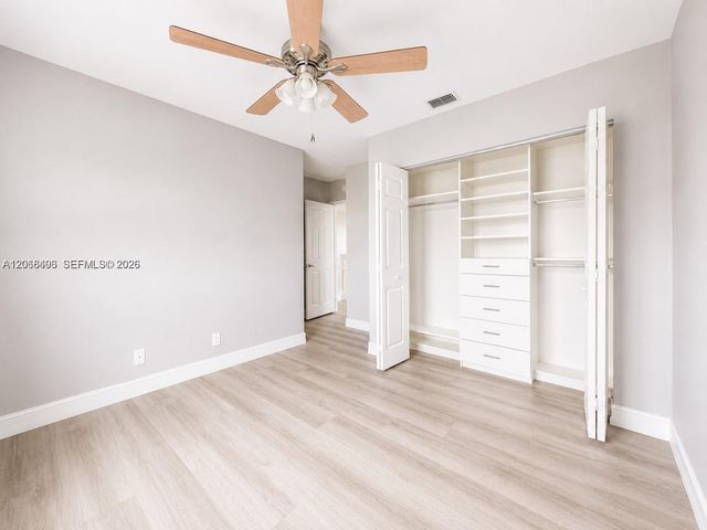 963 Falling Water Road, Weston, FL 33326