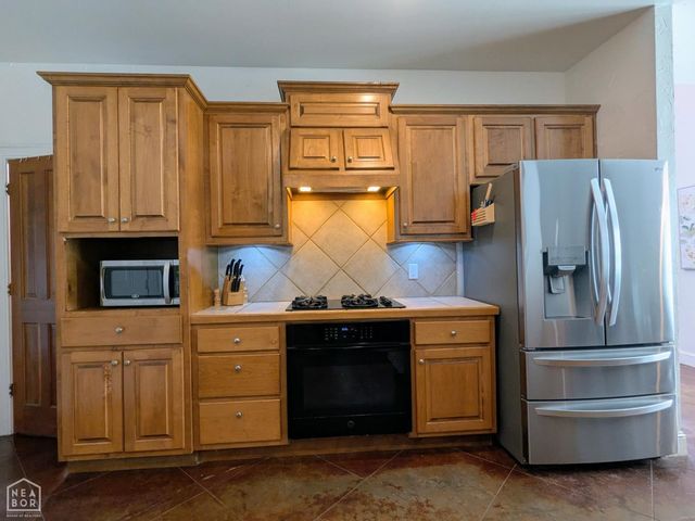 2111 Autumn Drive, Jonesboro, AR 72404