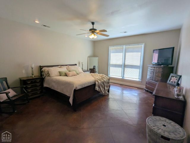 2111 Autumn Drive, Jonesboro, AR 72404