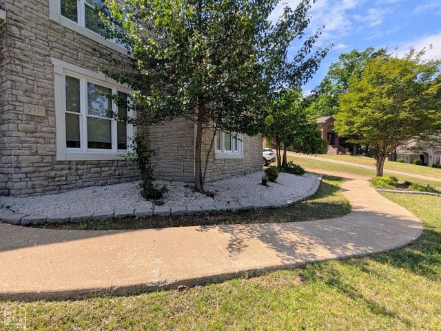 2111 Autumn Drive, Jonesboro, AR 72404