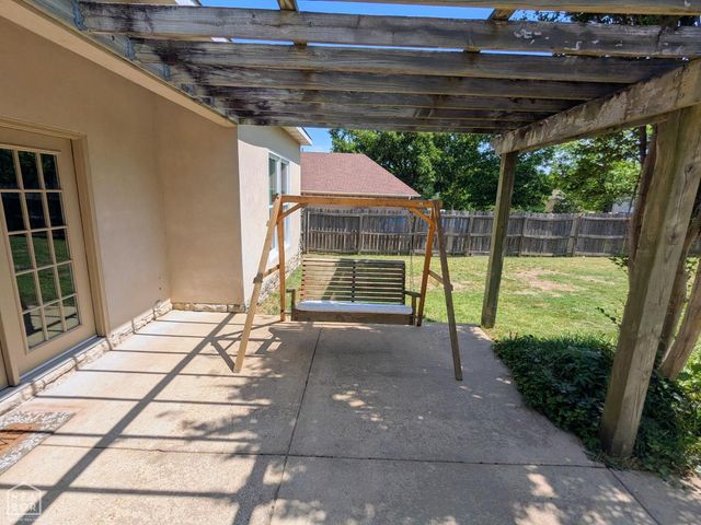 2111 Autumn Drive, Jonesboro, AR 72404