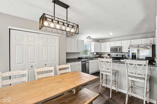 3079 Harvest Grove Lane, Bargersville, IN 46106