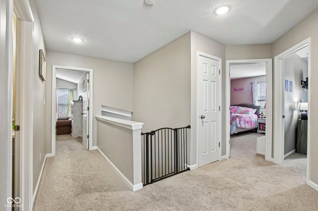 3079 Harvest Grove Lane, Bargersville, IN 46106