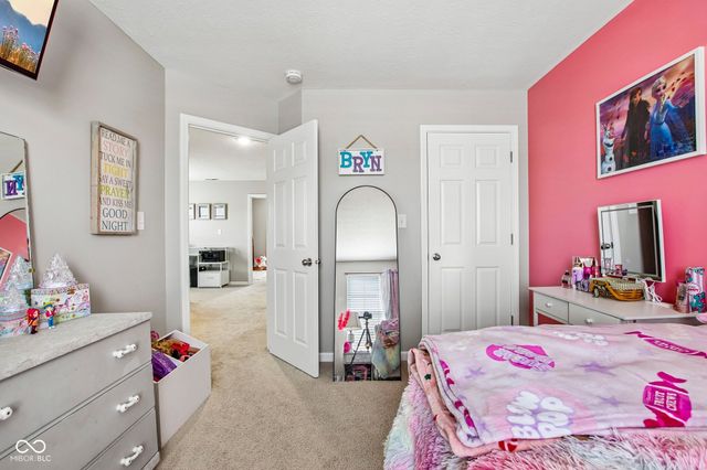 3079 Harvest Grove Lane, Bargersville, IN 46106