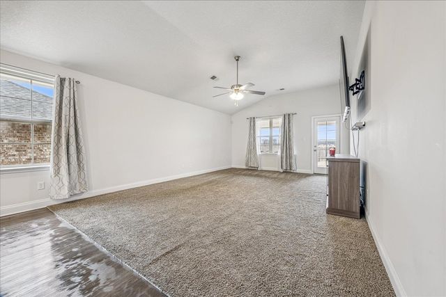 2520 RUTHERFORD DR, Southaven, MS 38672