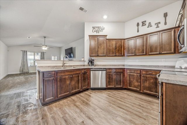 2520 RUTHERFORD DR, Southaven, MS 38672