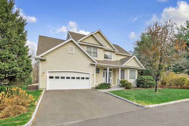 230 Fitch Pass 230, Trumbull, CT 06611