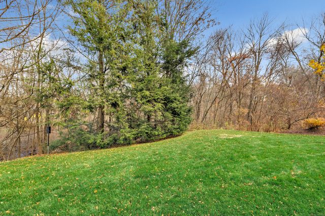 230 Fitch Pass 230, Trumbull, CT 06611