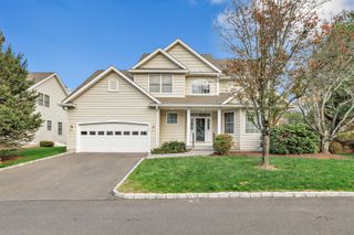 230 Fitch Pass 230, Trumbull, CT 06611