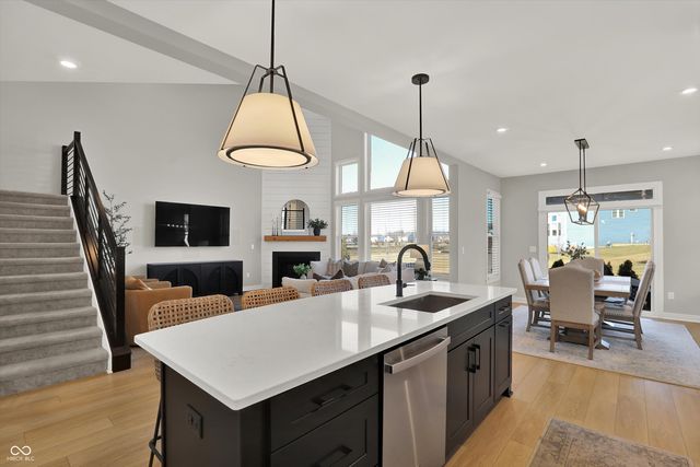 36 Henbury Court, Westfield, IN 46074