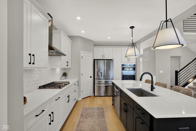 36 Henbury Court, Westfield, IN 46074