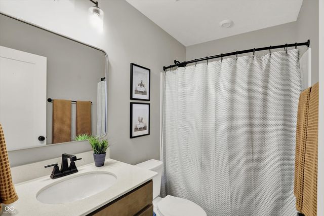 36 Henbury Court, Westfield, IN 46074