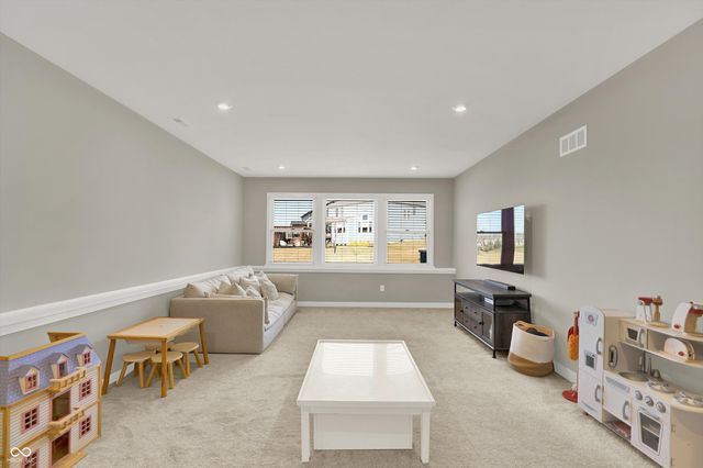 36 Henbury Court, Westfield, IN 46074