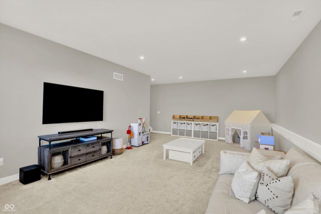 36 Henbury Court, Westfield, IN 46074