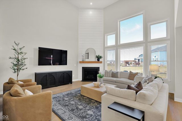 36 Henbury Court, Westfield, IN 46074