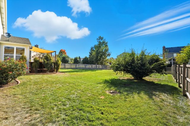 5703 Cantigny Way N, Carmel, IN 46033