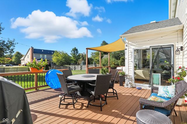 5703 Cantigny Way N, Carmel, IN 46033