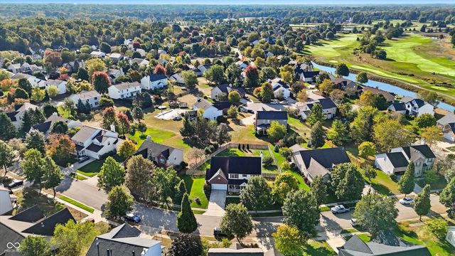5703 Cantigny Way N, Carmel, IN 46033
