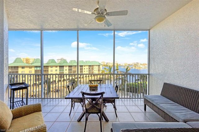 400 Flagship DR 504, Naples, FL 34108