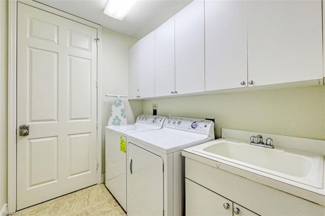400 Flagship DR 504, Naples, FL 34108