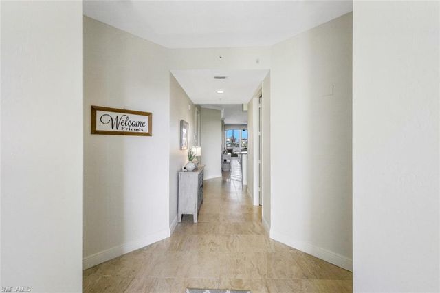 400 Flagship DR 504, Naples, FL 34108