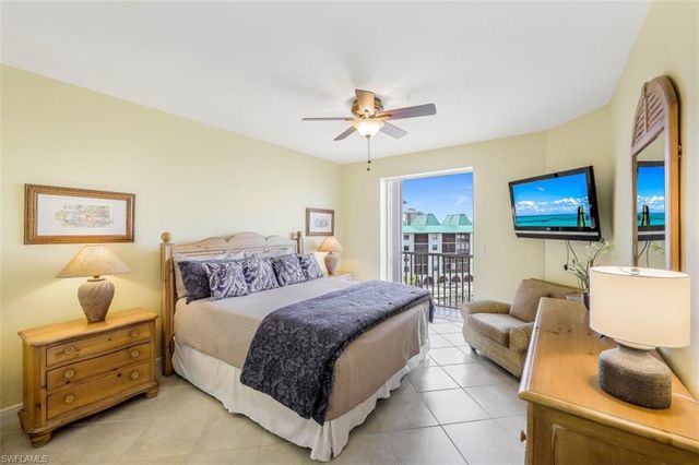 400 Flagship DR 504, Naples, FL 34108