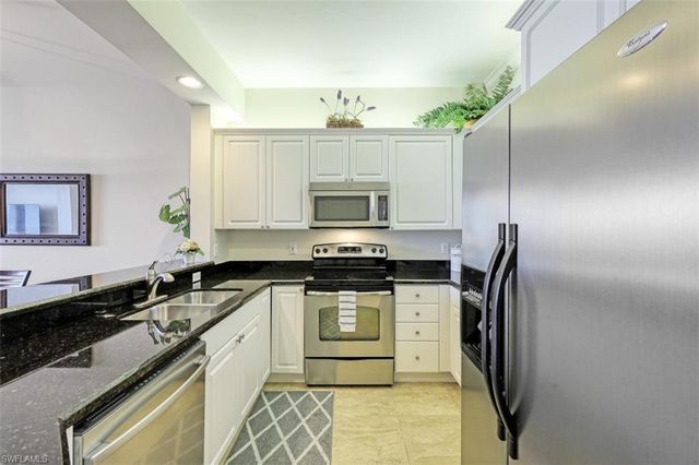 400 Flagship DR 504, Naples, FL 34108