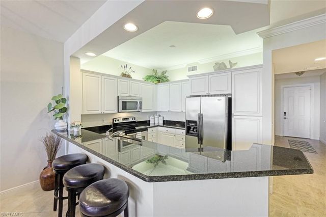 400 Flagship DR 504, Naples, FL 34108