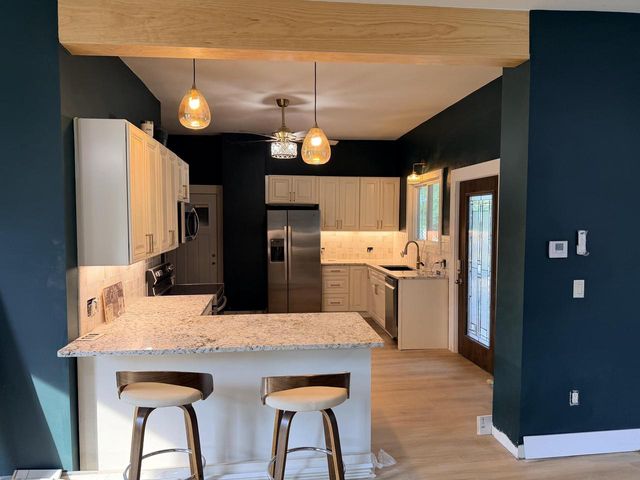 300 W Chestnut STREET, Burlington, WI 53105