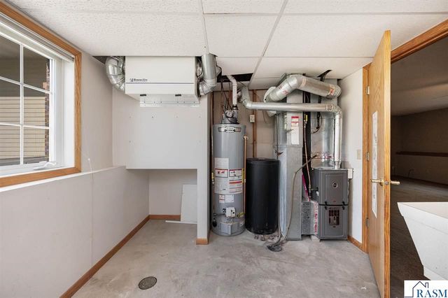 18 La Mar Court, North Mankato, MN 56003