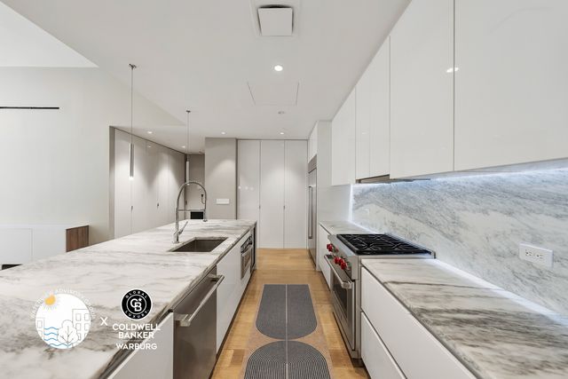 200 WATER Street MAISON_B, New York City, NY 11201