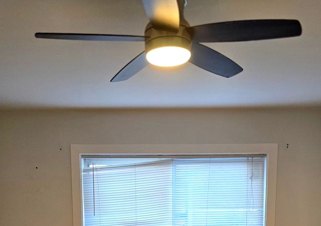 680 Marilyn Avenue 104, Glendale Heights, IL 60139