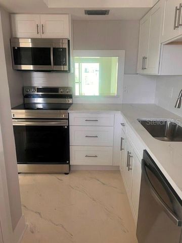 1 BOCA CIEGA POINT BLVD 115, St Petersburg, FL 33708