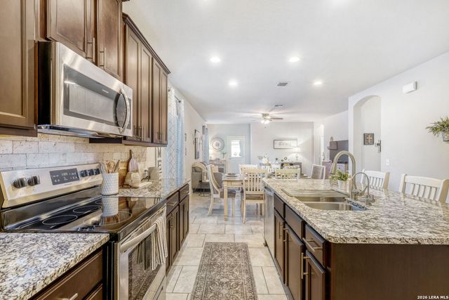 724 Rusty Gate Way, New Braunfels, TX 78130