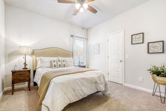 724 Rusty Gate Way, New Braunfels, TX 78130