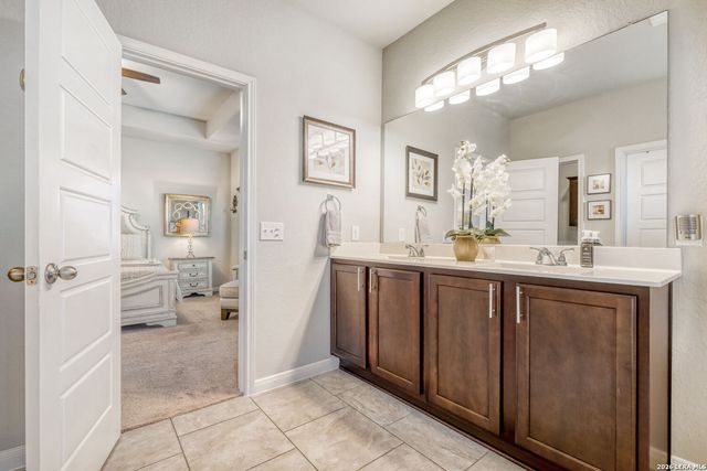 724 Rusty Gate Way, New Braunfels, TX 78130