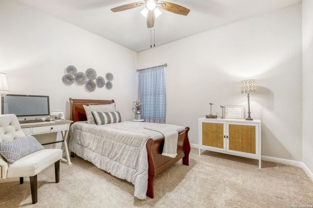 724 Rusty Gate Way, New Braunfels, TX 78130