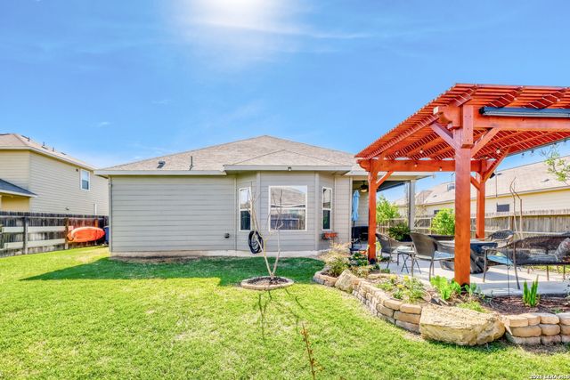724 Rusty Gate Way, New Braunfels, TX 78130