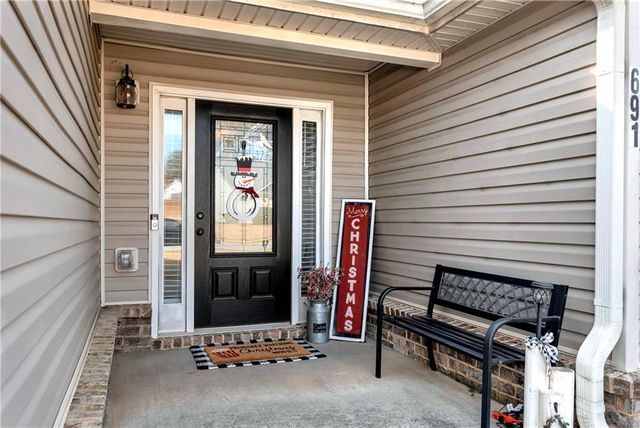 691 River Mist Circle, Jefferson, GA 30549