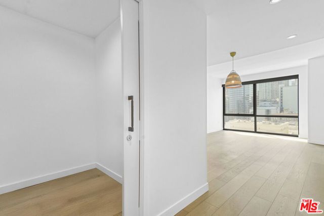 400 S Broadway 1608, Los Angeles, CA 90013