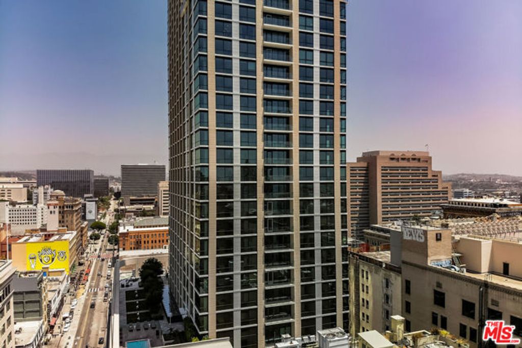 400 S Broadway 1608, Los Angeles, CA 90013