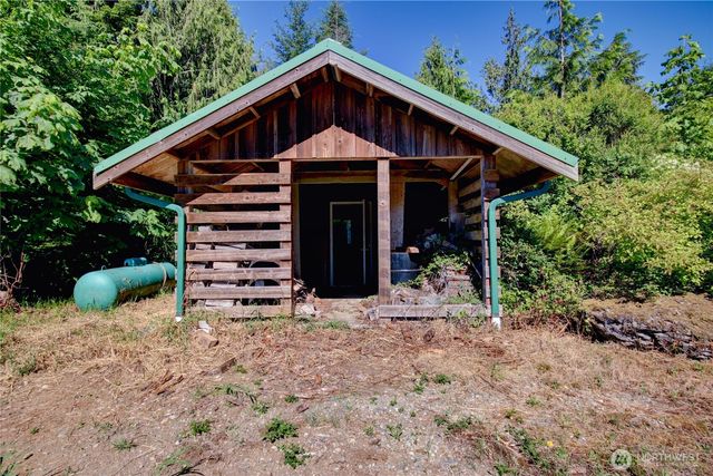 45028 Baker Lake Road, Concrete, WA 98237