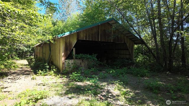 45028 Baker Lake Road, Concrete, WA 98237