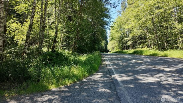 45028 Baker Lake Road, Concrete, WA 98237