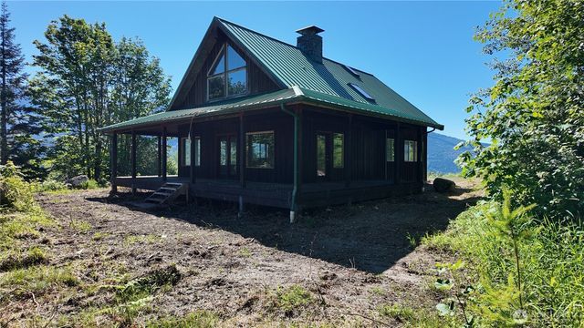 45028 Baker Lake Road, Concrete, WA 98237